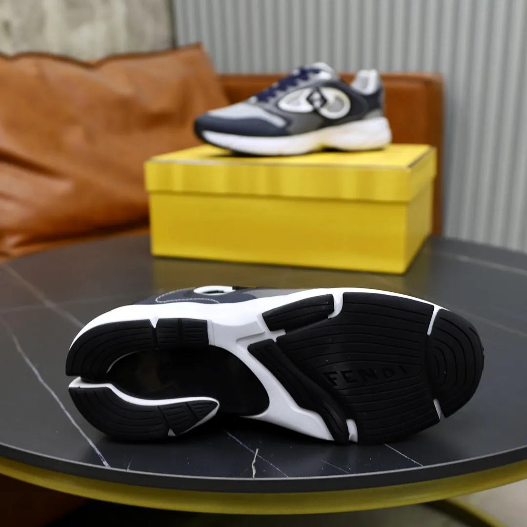 FENDI men's shoes 💰760💰 - High-end quality original items 🔍🔍🔍 casual sports shoes - Upper: 🔝 Napa calfskin, silk calfskin, brand canvas cloth, shoe body sewn with brand plastic totem - Lining: brand canvas - Outsole: ultra-light TPU foam rubber; two-color molded outsole -Ultra-high quality control and fine workmanship: outstanding (high-end, extravagance, grade) -Size: 39-44 (38, 45, can be customized)